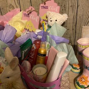 Gift baskets for Easter and baby sjower